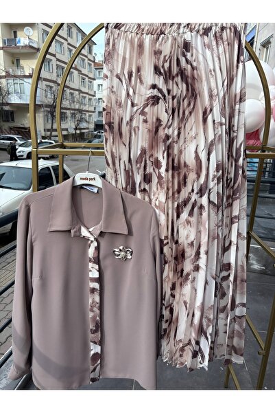 MODA Pileli etekli takım