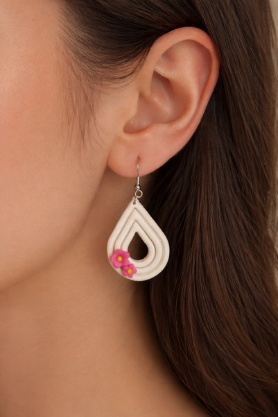 EL YAPIMI Damla Model Flower Detail Dangle Earrings