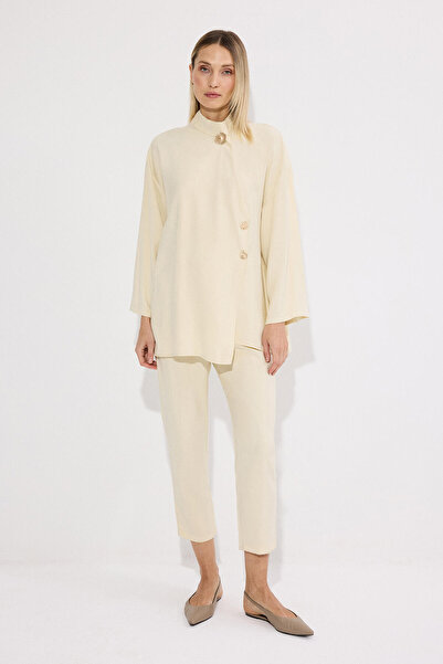 Touché Privé طقم بنطلون بتفاصيل أزرار غير متماثلة