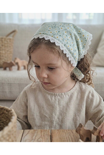 Mufincollection Dječja bandana sa čipkom u obliku tratinčice – dnevna upotreb...