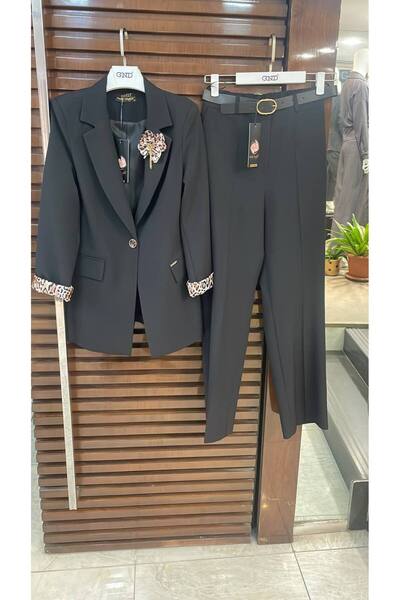 GND TEKSTİL GND Broşlu Leopar Astarlı Ceket Kemerli Pantolon İkili Takım 8136-26