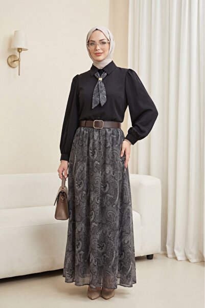 HİJABAYA Σετ με κουμπιά σε όλο το σώμα, μανίκια με λεπτομέρεια σούρας και φού...