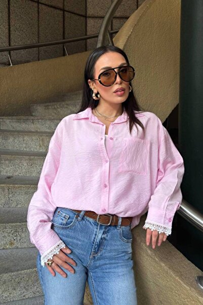 Varyete Women's Comfortable Oversize Lace Detail Woven Fabric Shirt