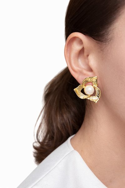 rilora Stylish Pearl Detailed Design Earrings
