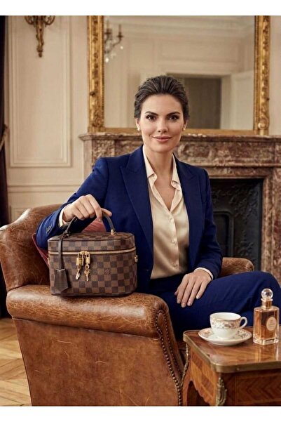 white stars حقيبة يد نسائية عصرية بنمط LV ومكياج حقيبة سي