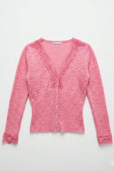 MAGARDE Cardigan with Lace Details on the Collar and Sleeves - Pink