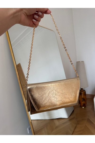 Tina İstanbul Chain Strap Portfolio Bag Gold