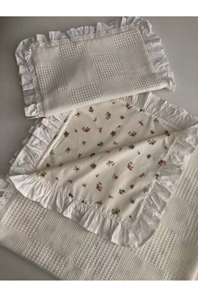 Derin Boutique Shop Beyaz Dama Dantelli Fırfırlı Pike Takımı