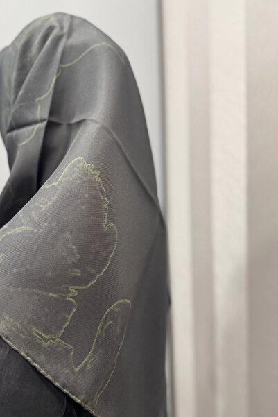 Maisa Hale Ti̇vi̇l Silk Scarf 90*90 cm - Dark Green