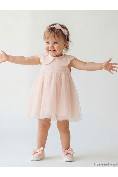 LC Waikiki Nevavm Baby Girl Dress with Bebe Collar and Tulle Detail