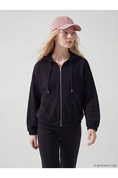 LC Waikiki Nevavm Soft Touch Oversize Women's Zippered Sweatshirt with a Diff...