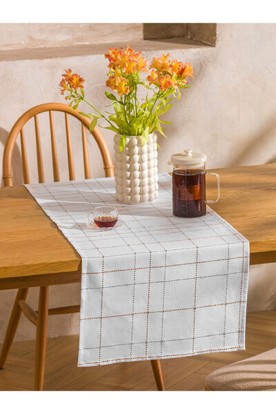 LC Waikiki Nevavm Plaid Patterned Runner with Difference 45X150 cm