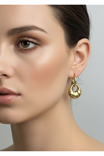 Misens أقراط دائرية أنيقة من الفولاذ المقاوم للصدأ باللون الذهبي للنساء