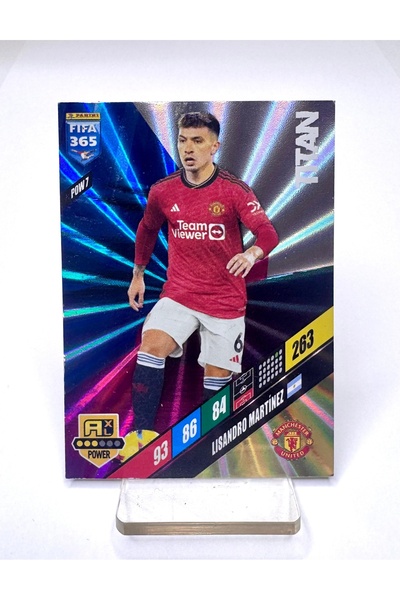 King Hobi & Oyuncak Lisandro Martinez Titan Panini Fifa 365 Football Player Card