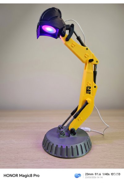 Pilovestik Special Design Moving Excavator Table Lamp Rgb Controlled Bucket Night Light (50 cm)