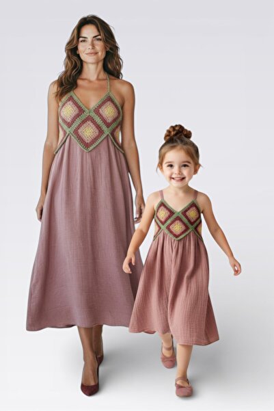 Butik ANNE KIZ KOMBİN PEMBE EL ÖRGÜSÜ YAZLIK ELBİSE