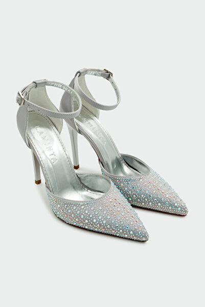 LAMİNTA حذاء تاليا ذو كعب عالٍ للنساء مزين بتفاصيل حجرية وحزام للكاحل من السا...