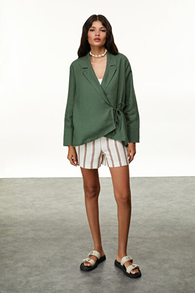 Mudo شورت مخطط برباطات