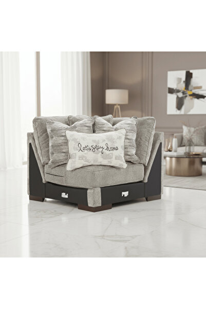 Ashley Furniture Bayless Wedge