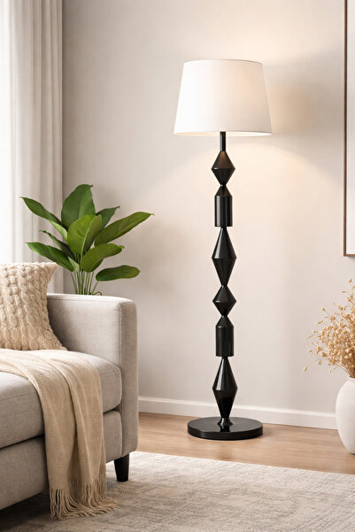 Crestj مصباح أرضي فاخر بتصميم هندسي أنيق ولمسة ذهبية راقية يضيف دفء وجمال لأي...