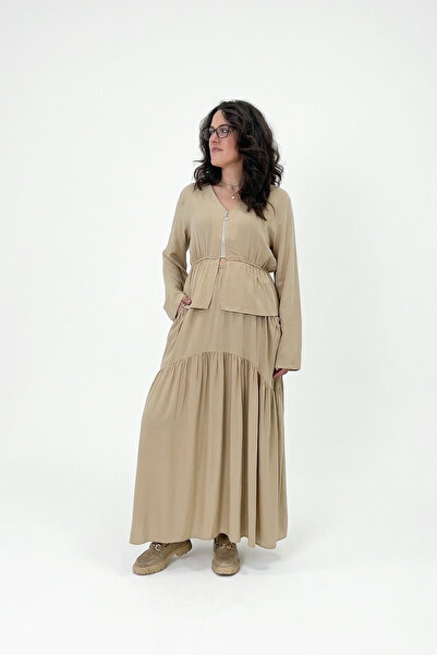 LAbute Zipper Closure Blouse & Pocketed Comfortable Cut Skirt Top and Bottom Set