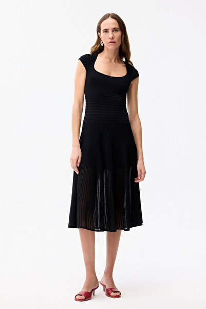 adL Ajurlu Triko Elbise