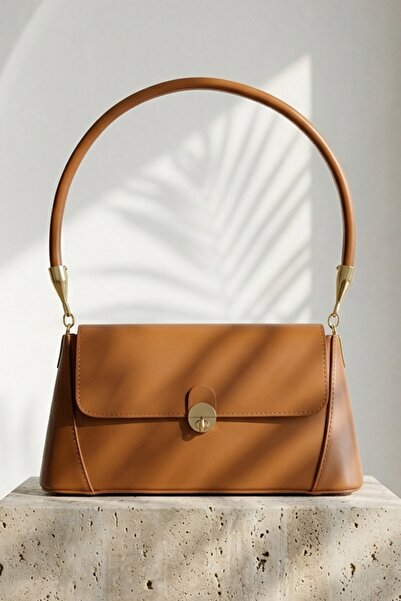 InStyle Retro Front Flap Tan Shoulder Bag