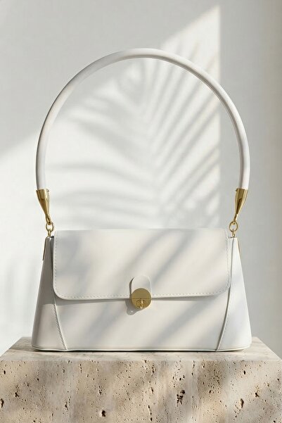 InStyle Retro White Shoulder Bag with Front Flap