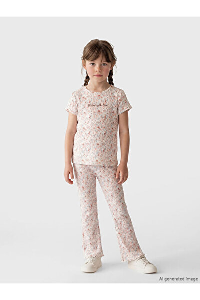 LC Waikiki RMZ GİYİM FARKİLYA كاسكولور ليجنز بنمط السراويل الإسبانية للفتيات