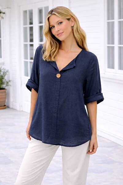 Butik Şans Women's V-Neck Button Detailed Three-Quarter Sleeve Blouse