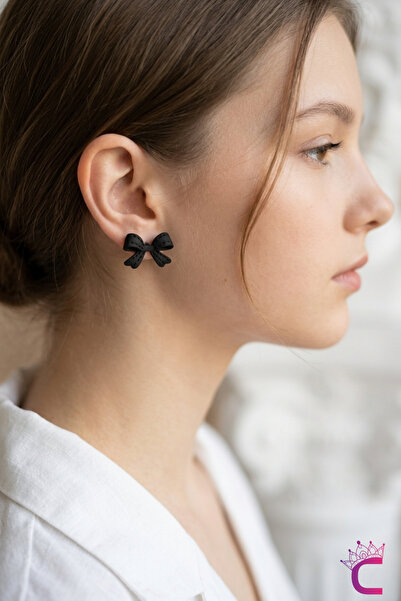 Cinderella Accessories Mat Dokulu Kurdeleli Siyah Fiyonk Minimal Küpe