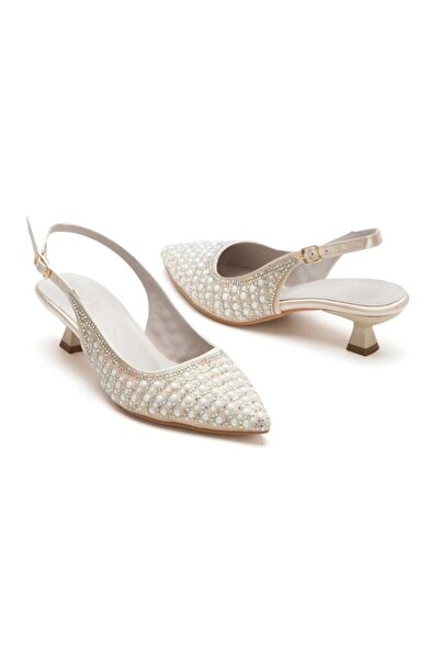 RİTMO Χρυσά γυναικεία βραδινά παπούτσια με πέρλες