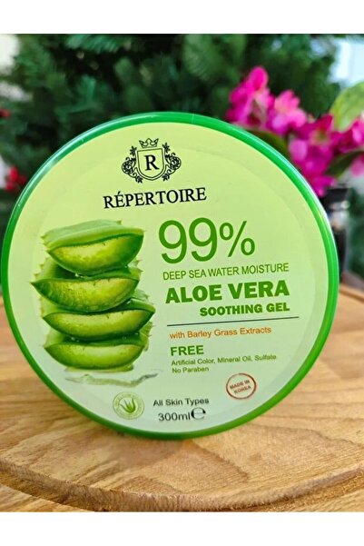 Madame Coco Repertoire Aloe Vera Extract Moisturizing Gel 300 ml