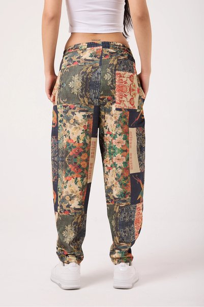 SUPERBLUE Pantaloni sport tip baghetă cu imprimeu în stil streetwear pentru femei