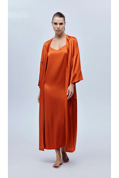 BONJOUR MADAME Μεταξένιο Σατέν Μακρύ Νυχτικό και Ρόμπα Σετ BM-1631