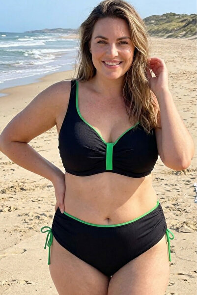 embody Women's two-piece black textured swimsuit Y9106