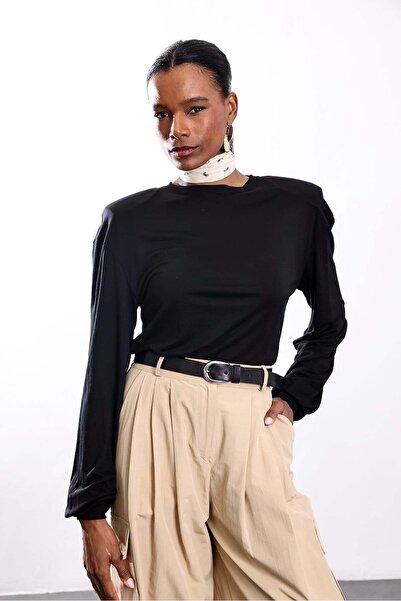 5in1Canpolat Bluză neagră căptușită, cu croială fluidă