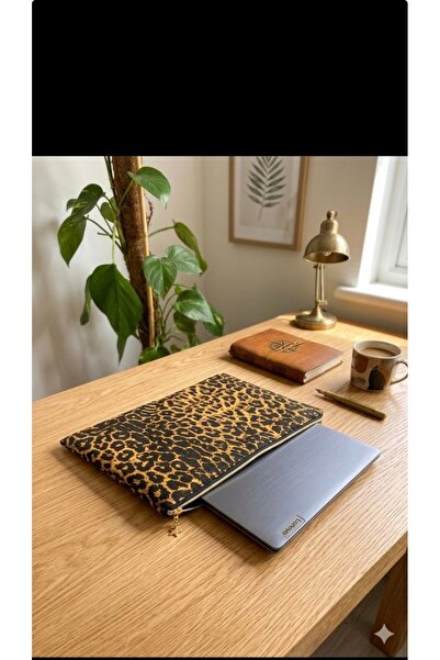 LUMIA ÇEYİZ Leopard Print Leptop Bag 15.16 Inch Compatible Gabardine Fabric S...