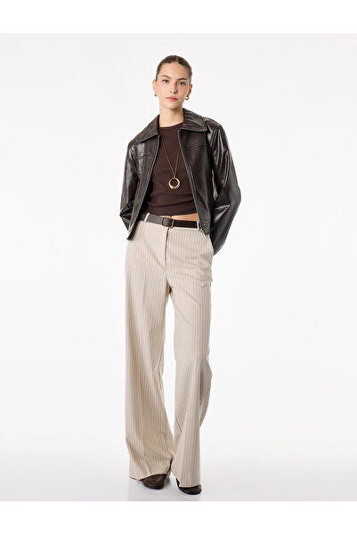 Koton Pantaloni lungi din material textil, cu buzunare și detaliu curea, cu c...