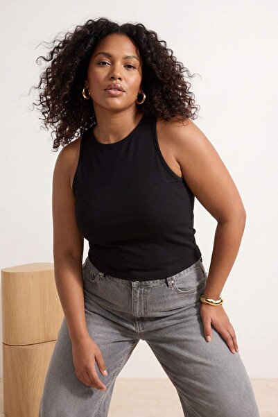 Trendyol Curve Μαύρο λαιμόκοψη halter Ελαστικό Άνετο Αθλητικό Μπλουζάκι Μεγάλ...