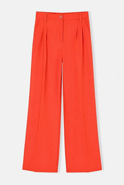 Trendyol Collection Pantaloni largi plisați cu imprimeu flori de rodie TWOAW2...