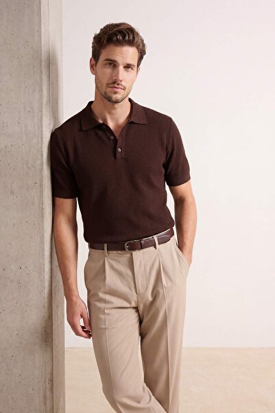 Trendyol Kollektion Braunes, normales T-Shirt mit Polokragen, einfarbig, mit ...