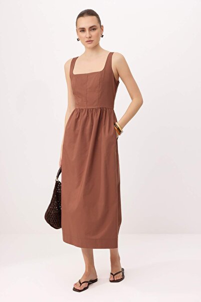 Kolekce Trendyol Hnědé rozepínání v pase Midi korzet Detail prošívání Midi tk...