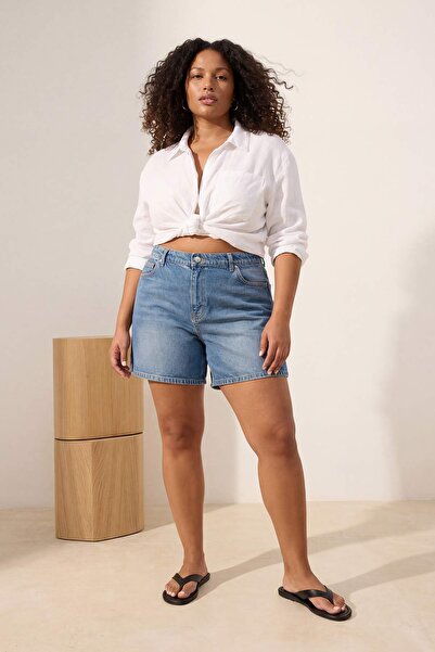 Trendyol Curve Blaue City Boy-Jeansshorts mit hoher elastischer Taille, 100 %...