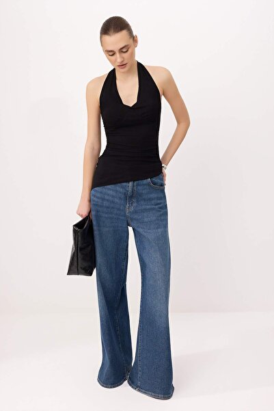 Trendyol Collection Bluză neagră, mulată pe corp, cu gât tip halter, fără mân...