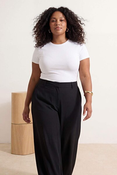 Trendyol Curve Εκρού Μαλακή Μπλούζα Πλεκτή Βισκόζη με Ριμπ Σχέδιο Μεγάλου Μεγ...