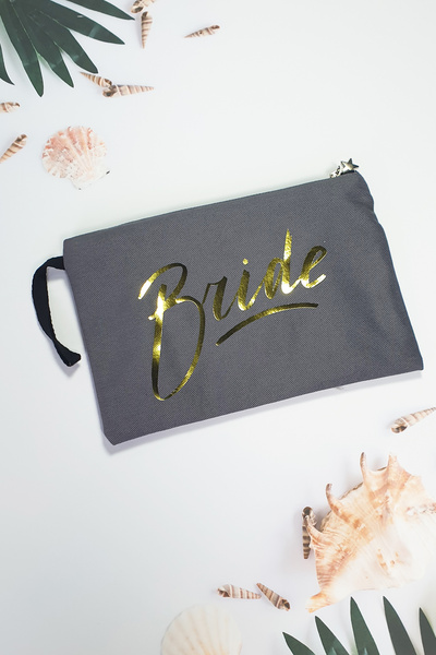 PEKSHOP Золота фольга з принтом «Наречена» Клатч для макіяжу