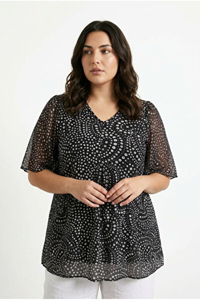 Stil Diva Μπλούζα από τούλι με λεπτομέρειες στα μανίκια και λαιμόκοψη V σε με...