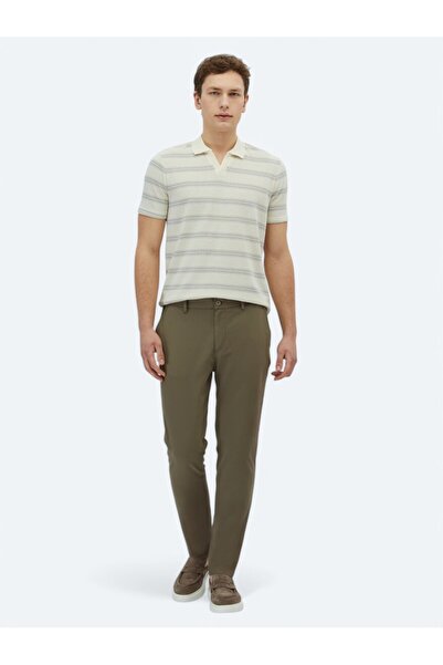 Kip بنطلون كاجوال منسوج باللون الكاكي مناسب للجري