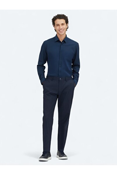 Kip بنطلون رياضي منسوج باللون الأزرق الداكن مناسب للركض من مزيج القطن